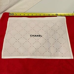 Chanel dust bag with zipper